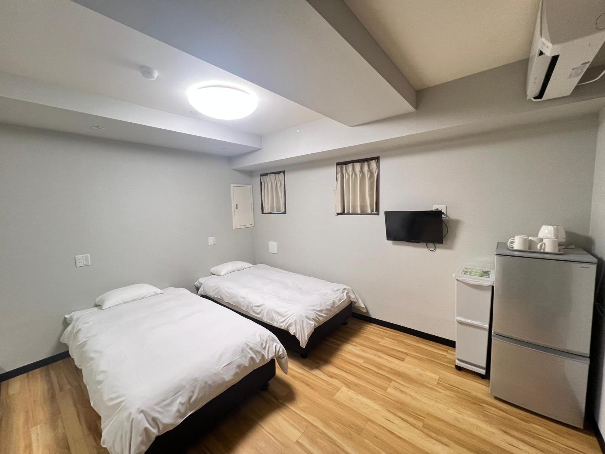 Kyu Kyu Hotel — Photos 1